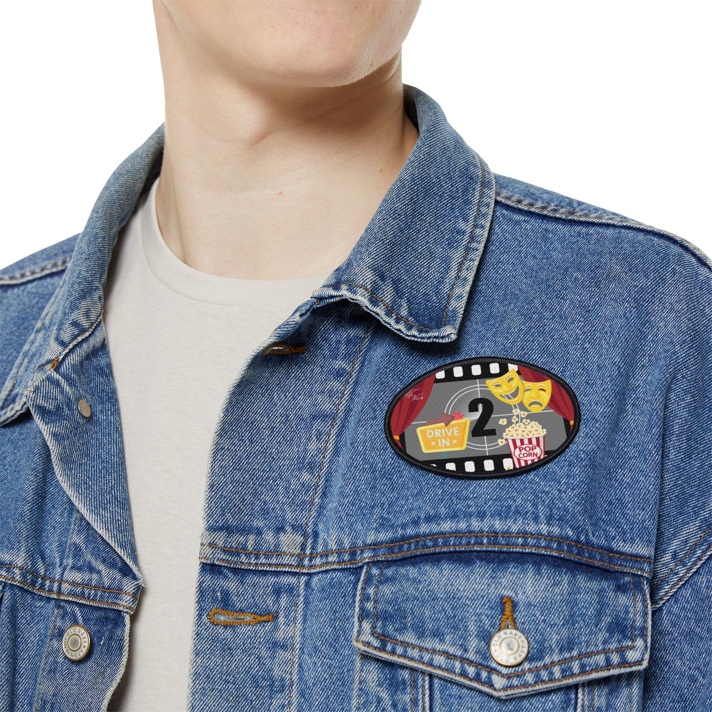πΏ Retro Reel: Vintage Movie Iron-On Patch π¬β¨