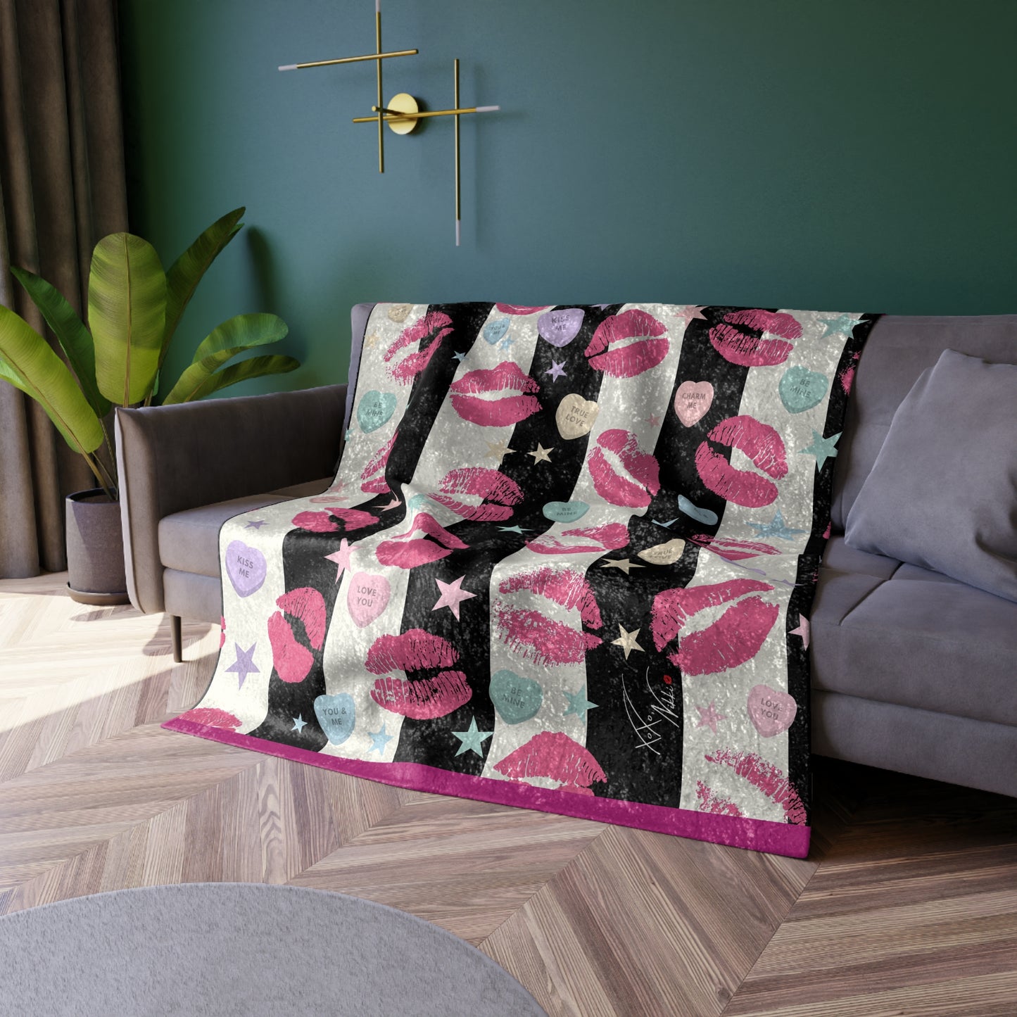 Black & White Conversation Hearts Valentine Crushed Velvet Throw Blanket 🖤🤍💋